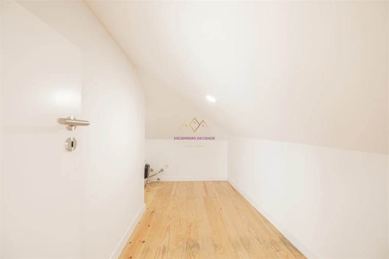 Prédio para Venda em União das Freguesias de Setúbal Foto 60