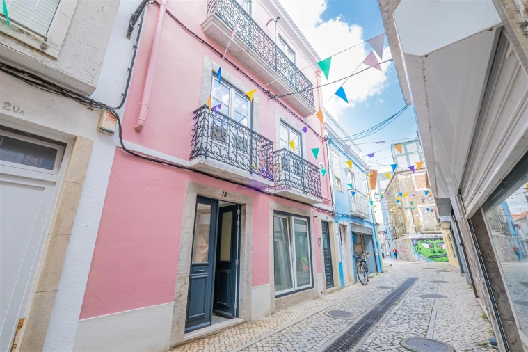 Prédio para Venda em União das Freguesias de Setúbal Foto 1