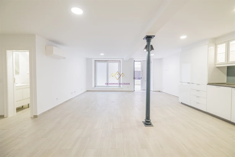 Prédio para Venda em União das Freguesias de Setúbal Foto 14