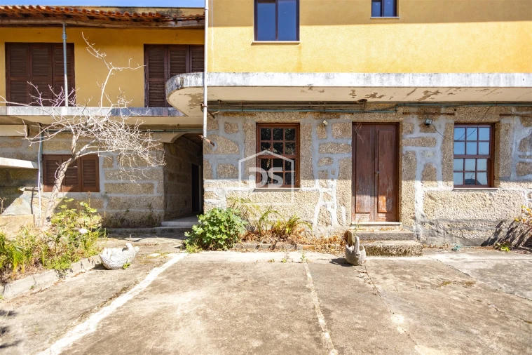 Quinta T0 para Venda em Santa Maria de Sardoura Foto 3