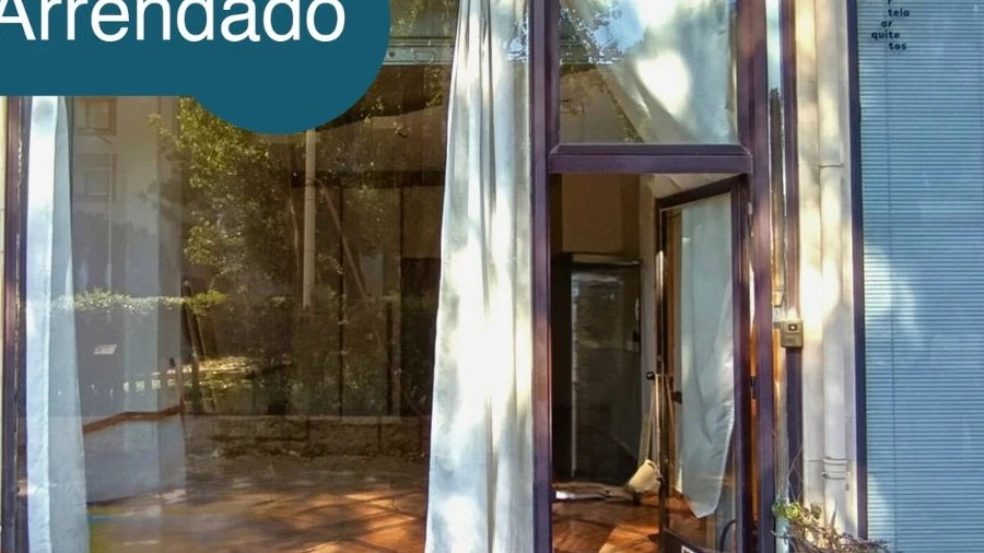 Loja para Arrendamento em Aldoar, Foz do Douro e Nevogilde