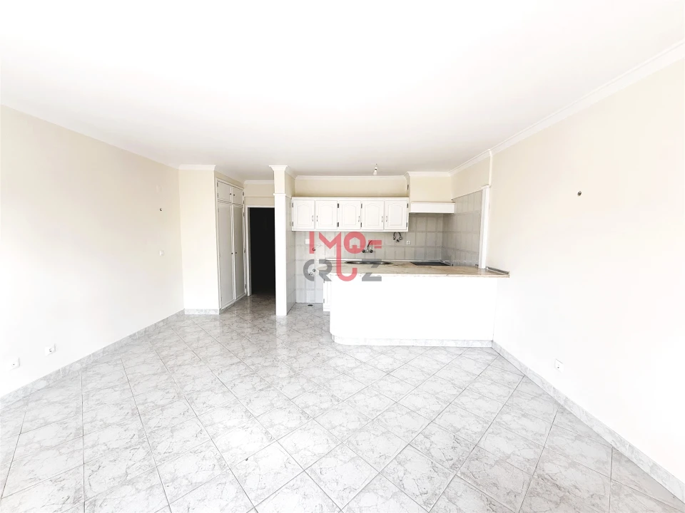 Apartamento T1 para Venda em São João das Lampas e Terrugem Foto 2