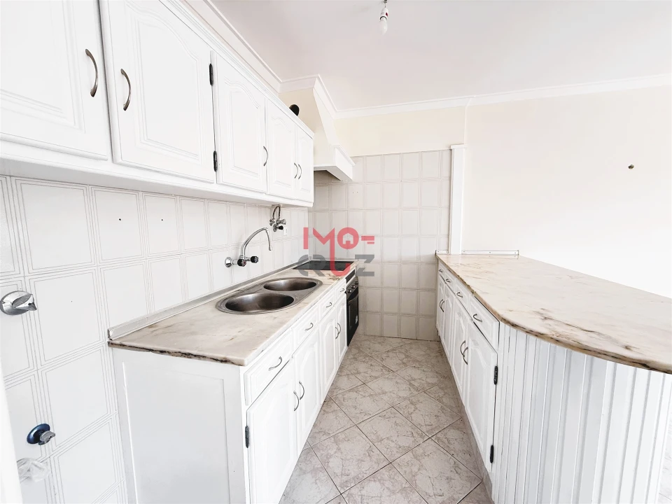 Apartamento T1 para Venda em São João das Lampas e Terrugem Foto 5