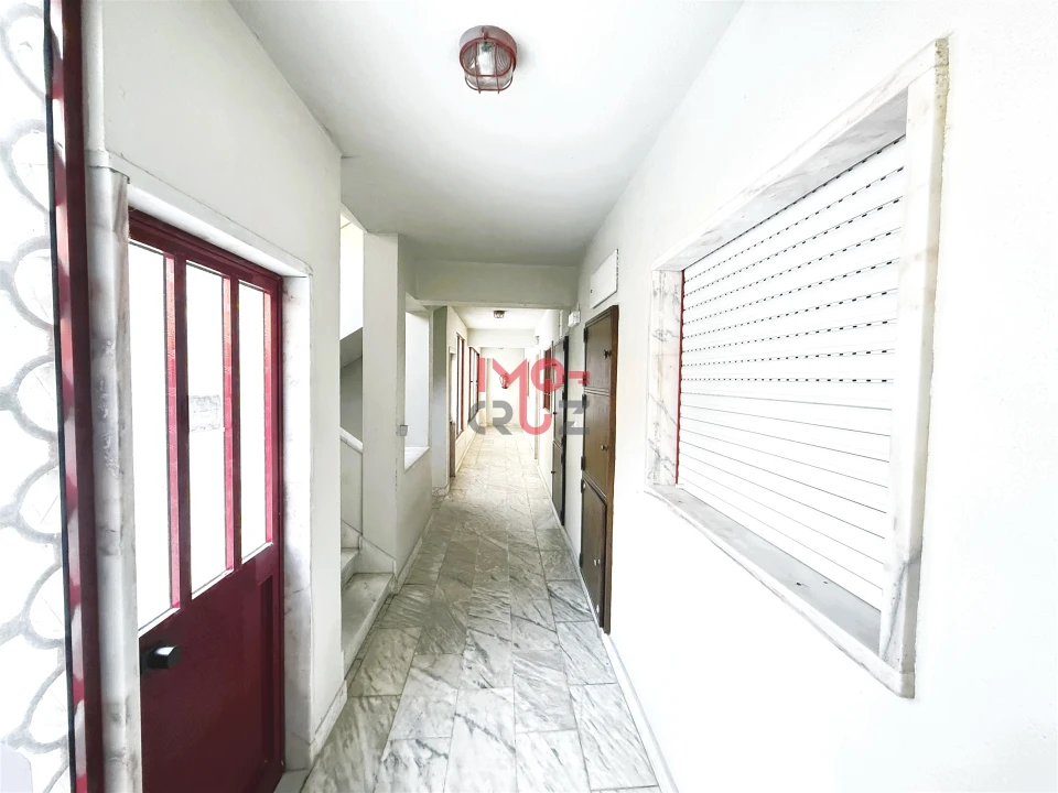 Apartamento T1 para Venda em São João das Lampas e Terrugem Foto 13