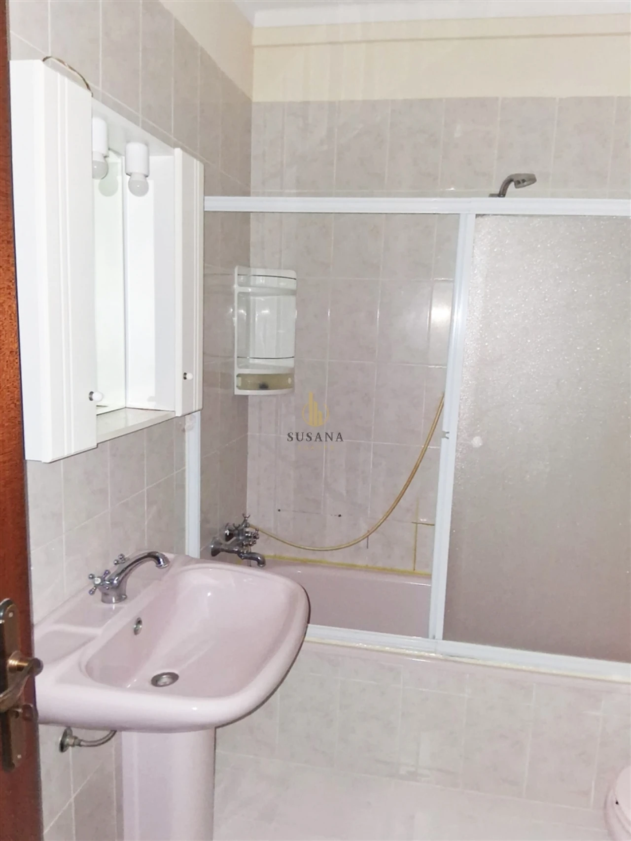 Apartamento T3 para Arrendamento em Ranhados Foto 12