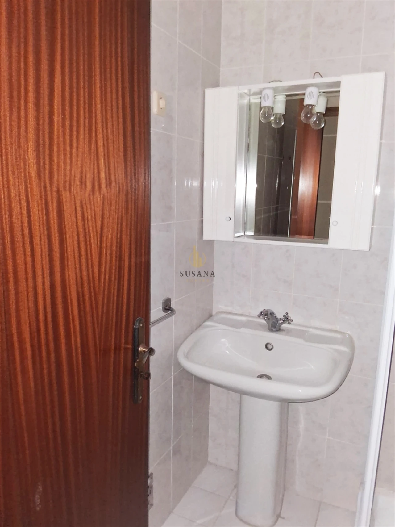 Apartamento T3 para Arrendamento em Ranhados Foto 6