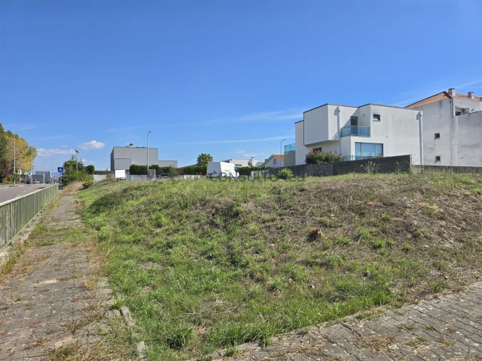 Terreno para Venda em Beduído e Veiros Foto 11