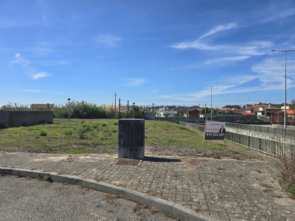 Terreno para Venda em Beduído e Veiros Foto 1