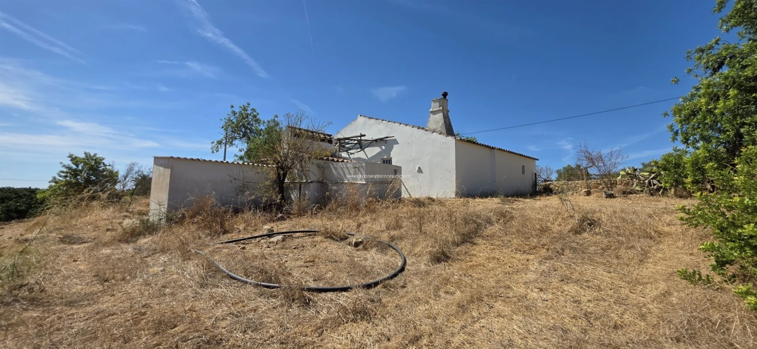 Moradia T2 para Venda em Moncarapacho e Fuseta Foto 1