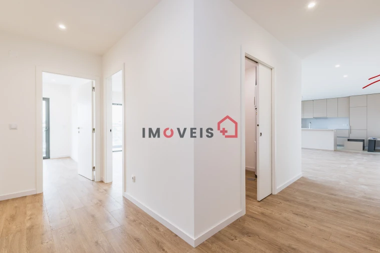 Apartamento T3 para Venda em Leiria, Pousos, Barreira e Cortes Foto 9