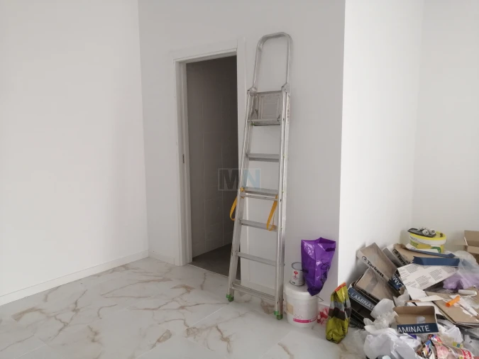 Loja para Venda em Cernache Foto 5