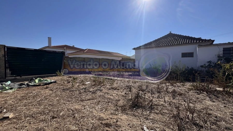 Moradia T3 para Venda em Benavente Foto 10