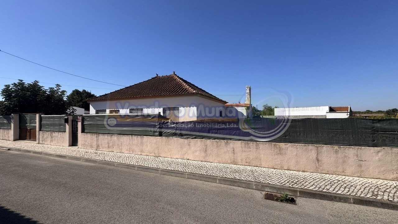 Moradia T3 para Venda em Benavente Foto 1