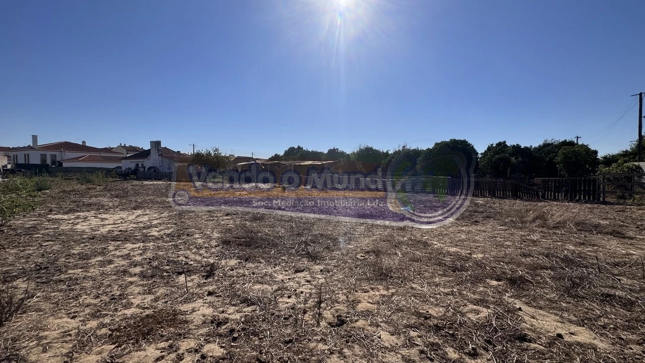 Moradia T3 para Venda em Benavente Foto 8