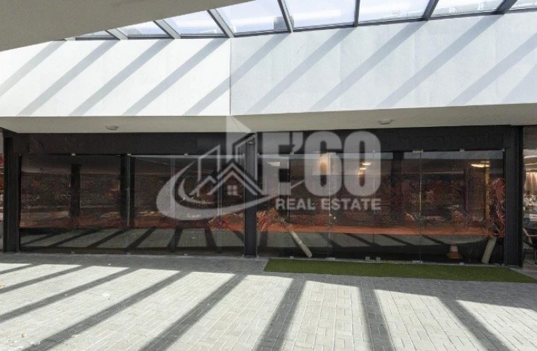 Loja para Arrendamento em Espinho