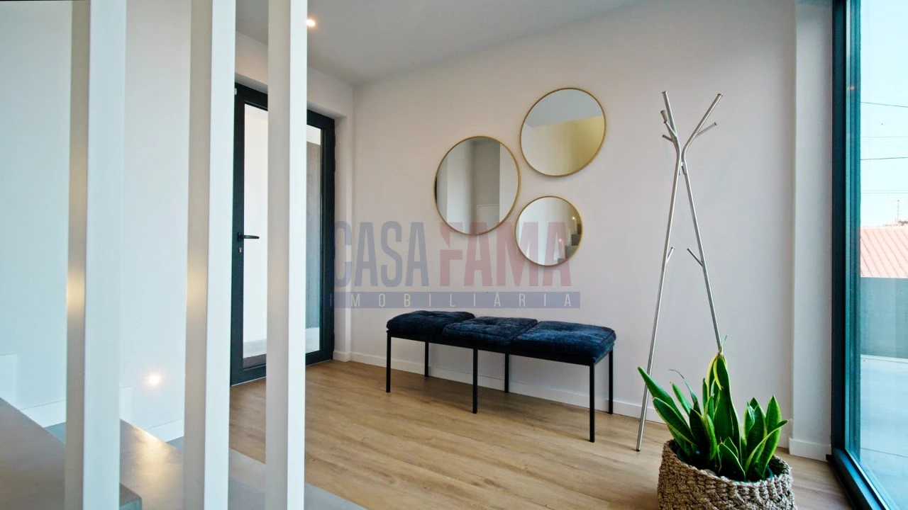 Moradia T3 para Venda em Brufe Foto 6