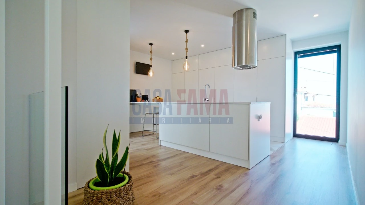 Moradia T3 para Venda em Brufe Foto 13