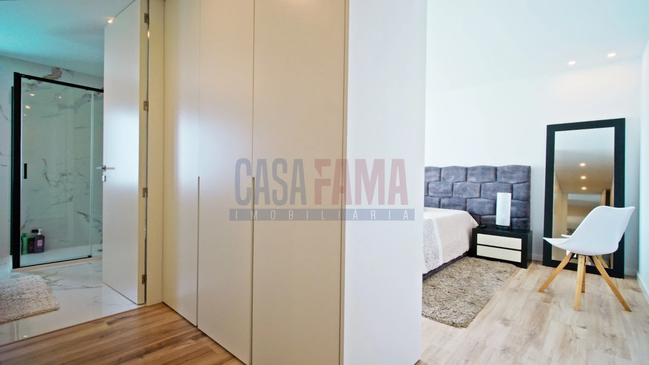 Moradia T3 para Venda em Brufe Foto 26