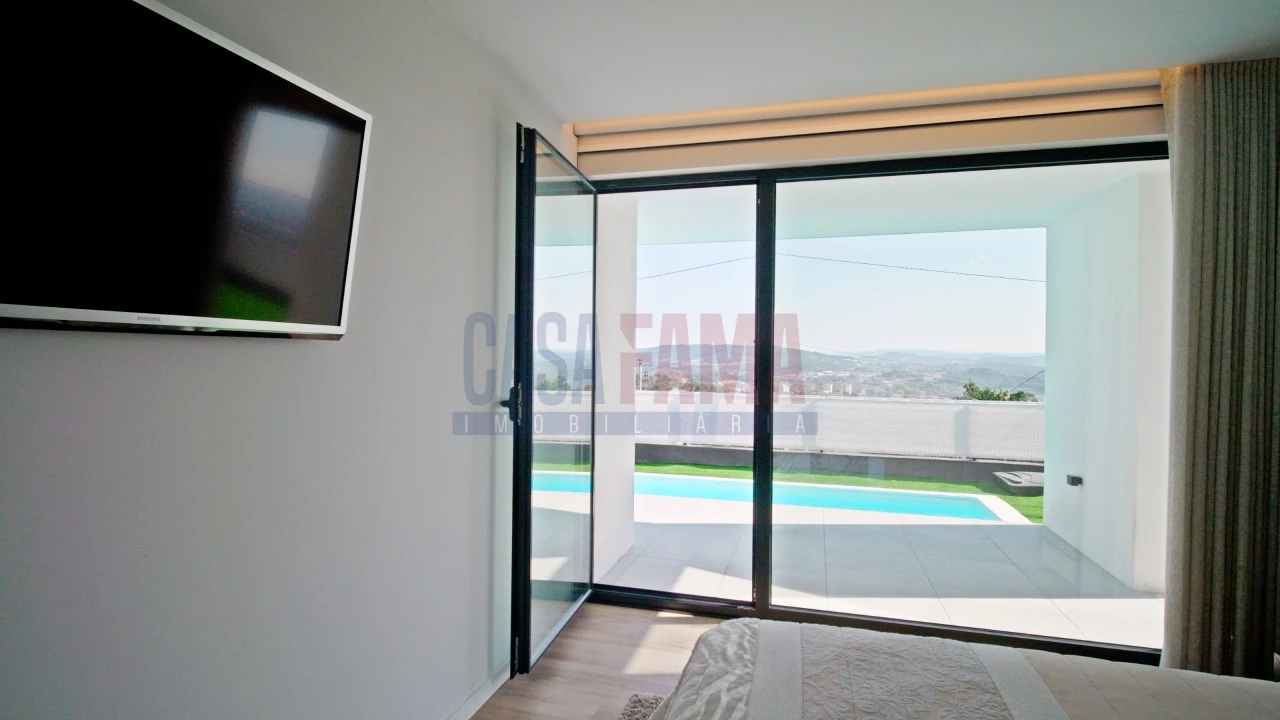 Moradia T3 para Venda em Brufe Foto 29