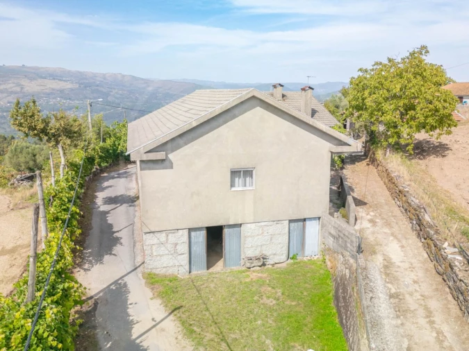 Moradia T4 para Venda em Salvador e Santo Aleixo de Além-Tâmega Foto 3