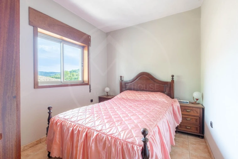 Moradia T4 para Venda em Salvador e Santo Aleixo de Além-Tâmega Foto 8