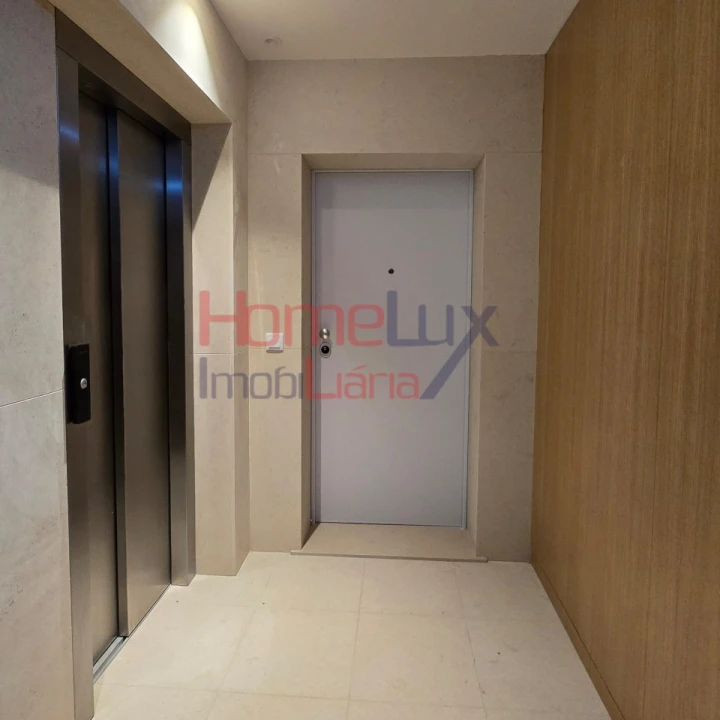 Apartamento T3 para Venda em Cedofeita, Santo Ildefonso, Sé, Miragaia, São Nicolau e Vitória Foto 5