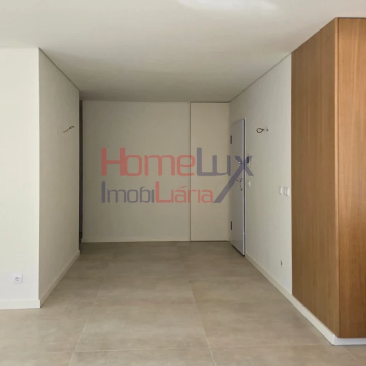 Apartamento T3 para Venda em Cedofeita, Santo Ildefonso, Sé, Miragaia, São Nicolau e Vitória Foto 13