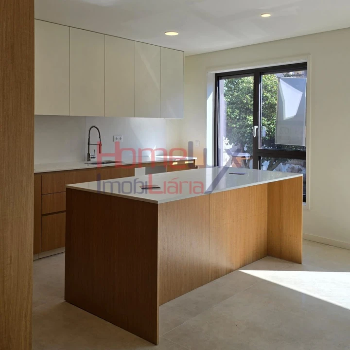 Apartamento T3 para Venda em Cedofeita, Santo Ildefonso, Sé, Miragaia, São Nicolau e Vitória Foto 16