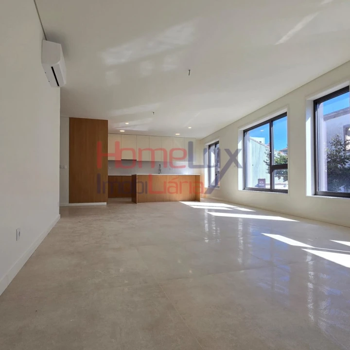 Apartamento T3 para Venda em Cedofeita, Santo Ildefonso, Sé, Miragaia, São Nicolau e Vitória Foto 19