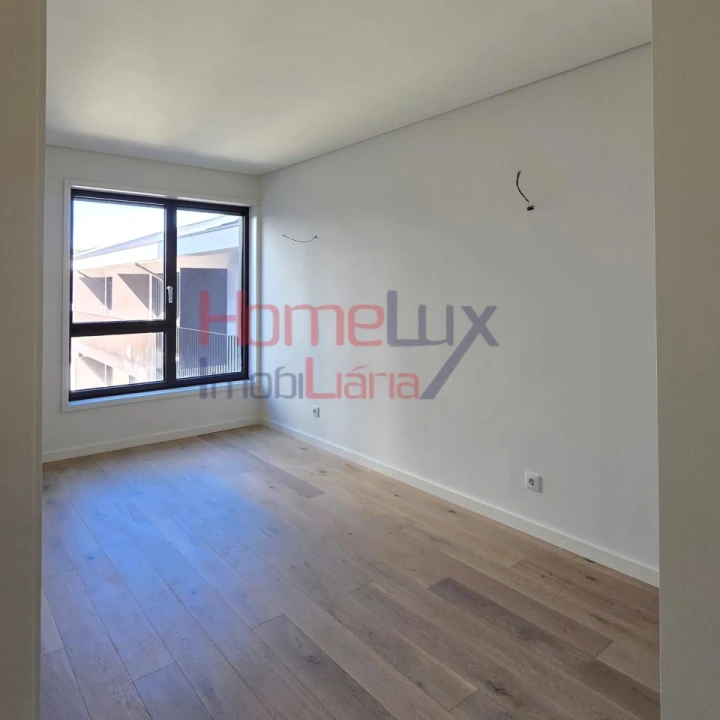 Apartamento T3 para Venda em Cedofeita, Santo Ildefonso, Sé, Miragaia, São Nicolau e Vitória Foto 23