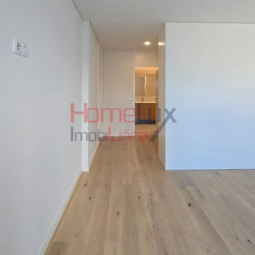Apartamento T3 para Venda em Cedofeita, Santo Ildefonso, Sé, Miragaia, São Nicolau e Vitória Foto 36