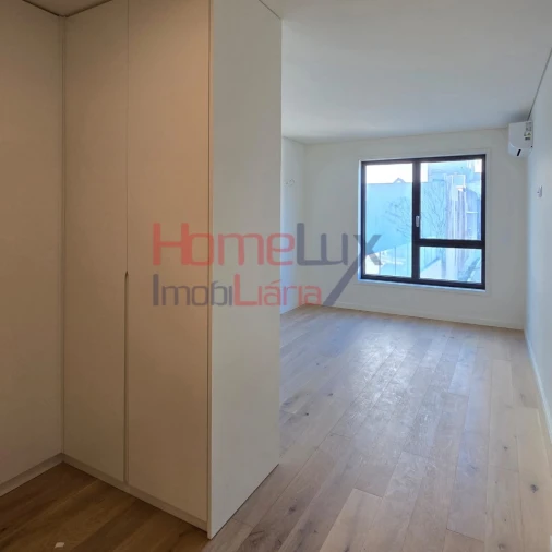 Apartamento T3 para Venda em Cedofeita, Santo Ildefonso, Sé, Miragaia, São Nicolau e Vitória Foto 39