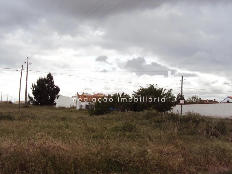 Moradia T1 para Venda em Fazendas de Almeirim Foto 8