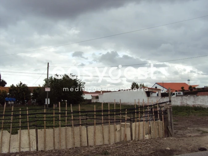 Moradia T1 para Venda em Fazendas de Almeirim Foto 10