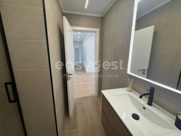 Apartamento T2 para Venda em Almada, Cova da Piedade, Pragal e Cacilhas