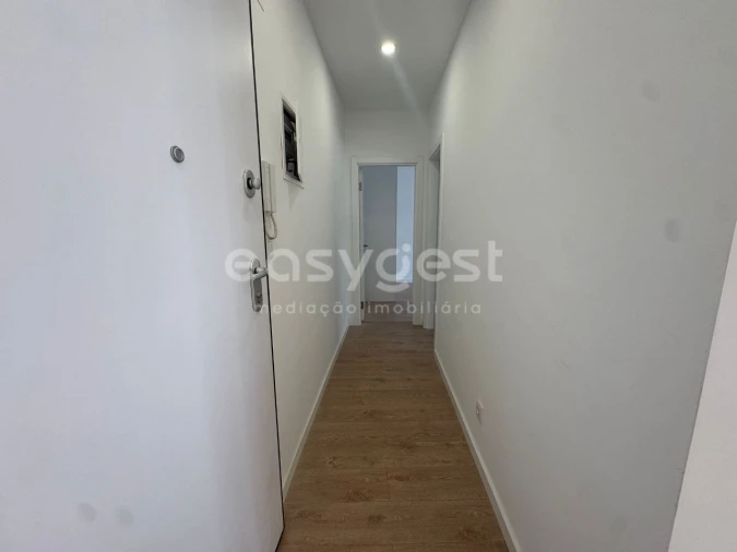 Apartamento T2 para Venda em Almada, Cova da Piedade, Pragal e Cacilhas Foto 7