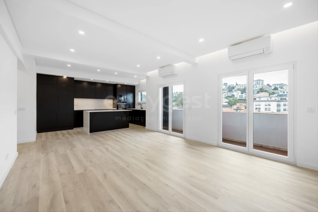 Apartamento T3 para Venda em União das Freguesias de Setúbal Foto 4