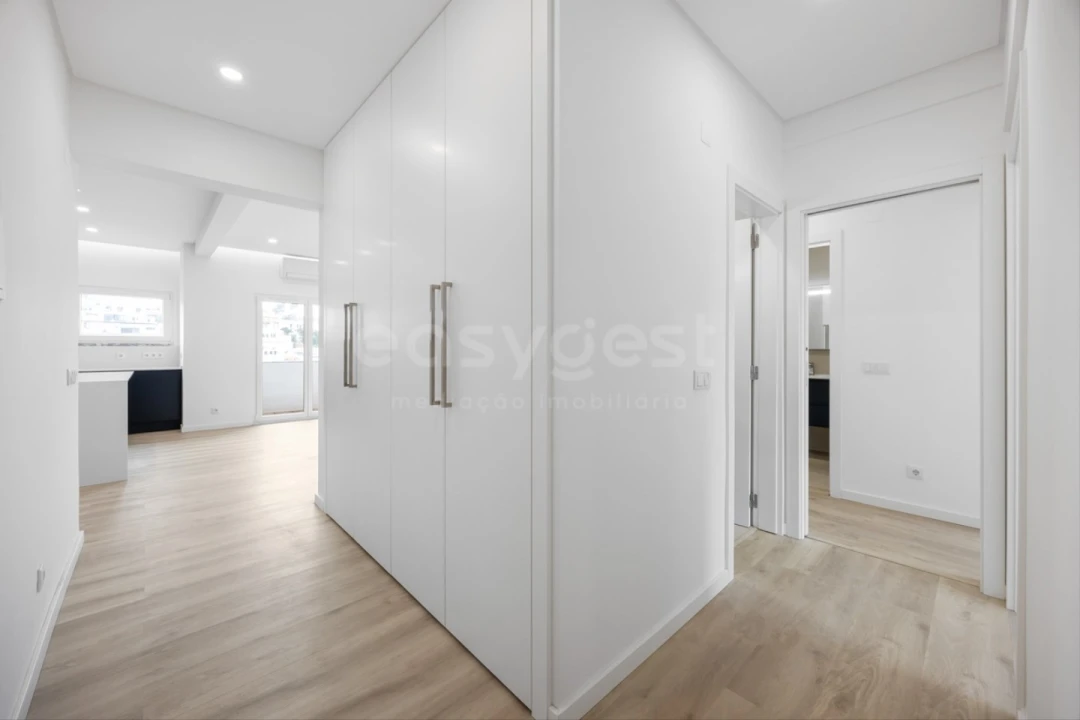 Apartamento T3 para Venda em União das Freguesias de Setúbal Foto 8