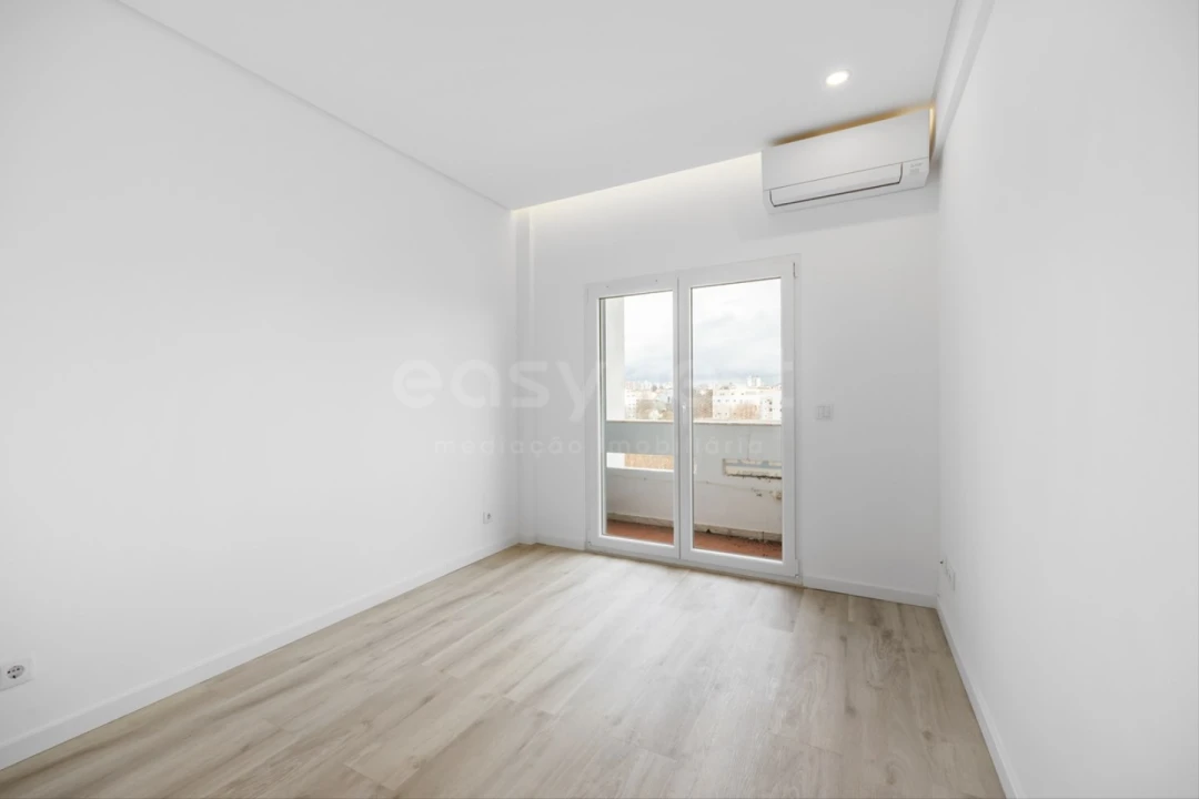Apartamento T3 para Venda em União das Freguesias de Setúbal Foto 19