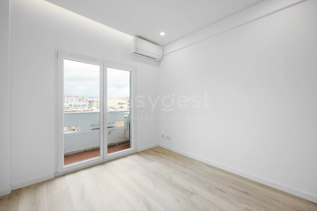 Apartamento T3 para Venda em União das Freguesias de Setúbal Foto 20