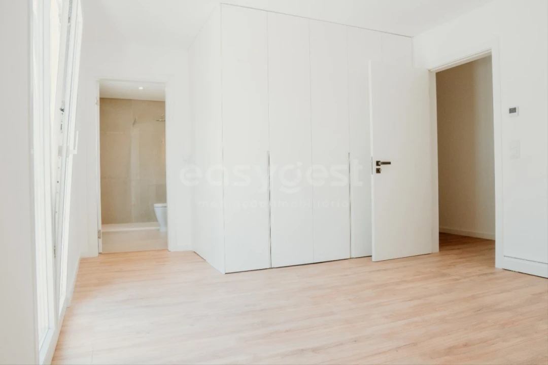 Moradia T3 para Venda em Almargem do Bispo, Pêro Pinheiro e Montelavar Foto 2