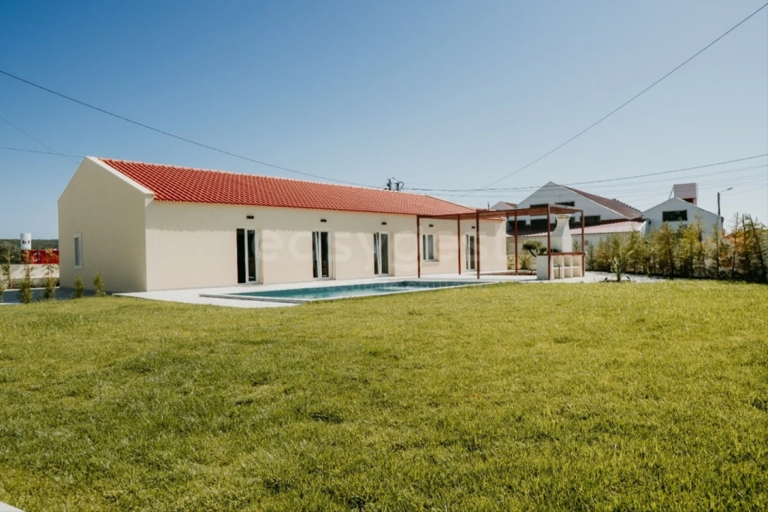 Moradia T3 para Venda em Almargem do Bispo, Pêro Pinheiro e Montelavar Foto 16