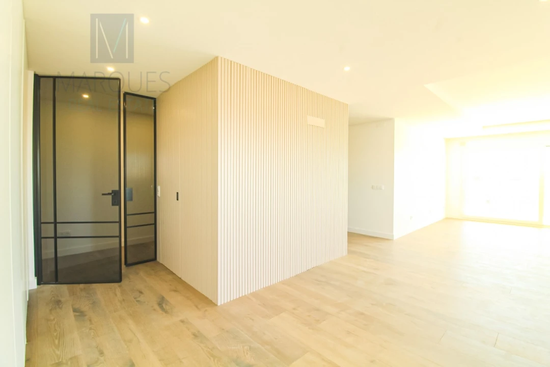 Apartamento T3 para Venda em Laranjeiro e Feijó Foto 9