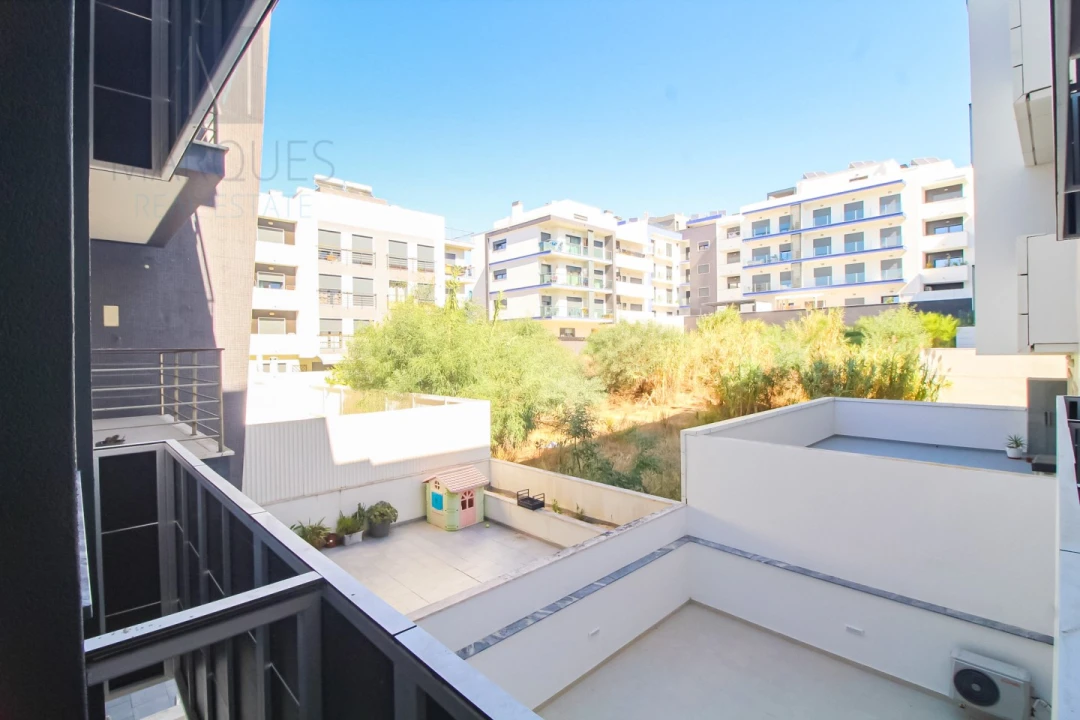 Apartamento T3 para Venda em Laranjeiro e Feijó Foto 18