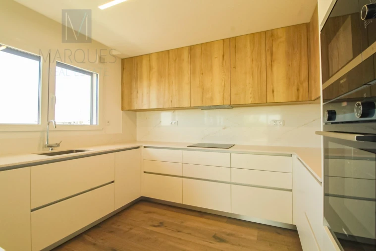 Apartamento T3 para Venda em Laranjeiro e Feijó Foto 7