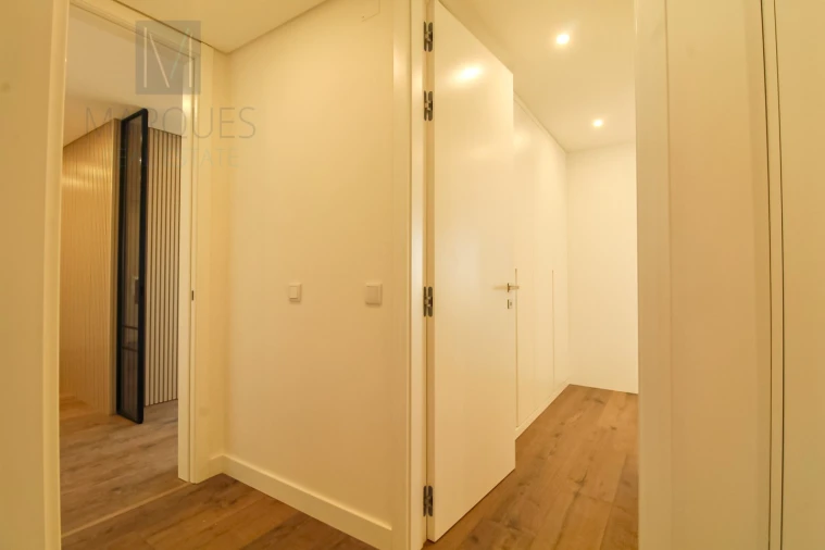 Apartamento T3 para Venda em Laranjeiro e Feijó Foto 24