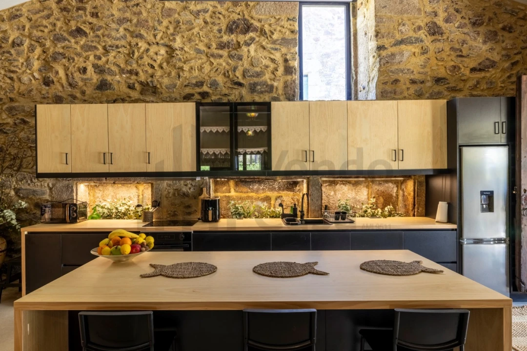 Quinta T4 para Venda em Moure Foto 3