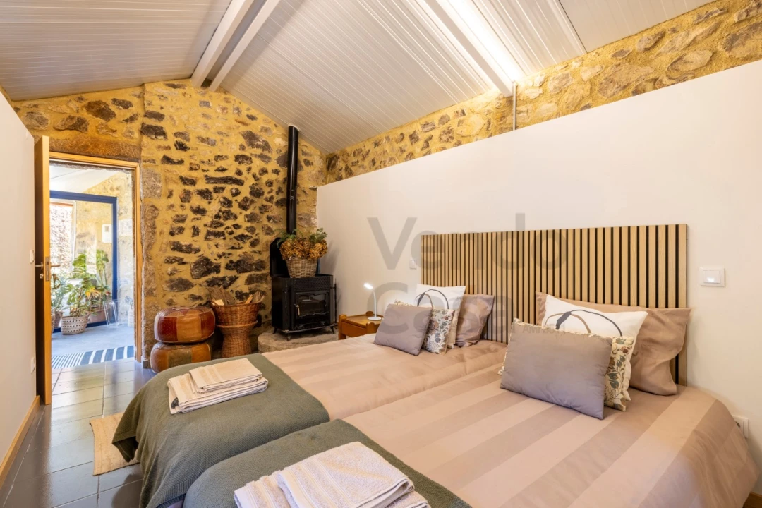 Quinta T4 para Venda em Moure Foto 25