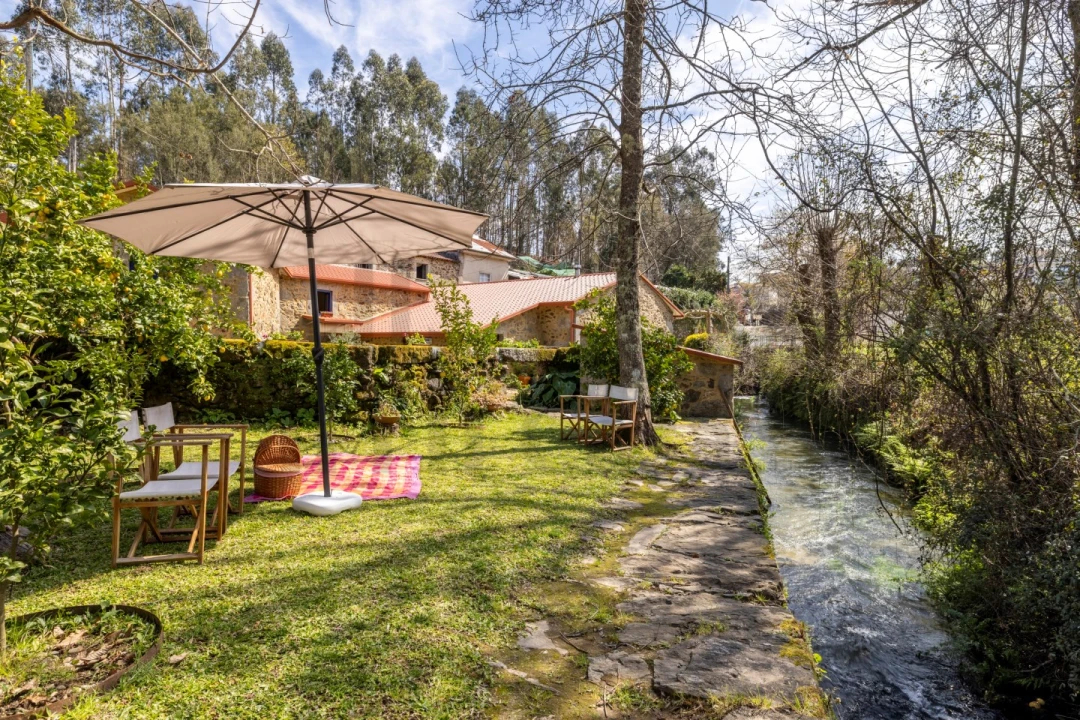 Quinta T4 para Venda em Moure Foto 30