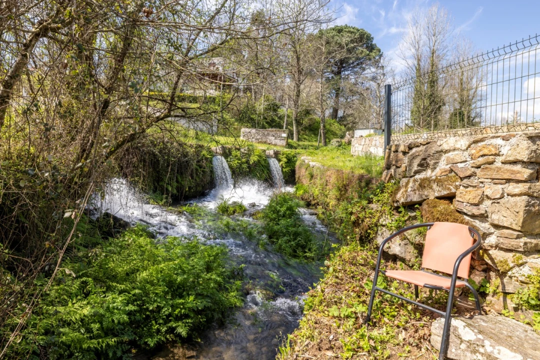 Quinta T4 para Venda em Moure Foto 31